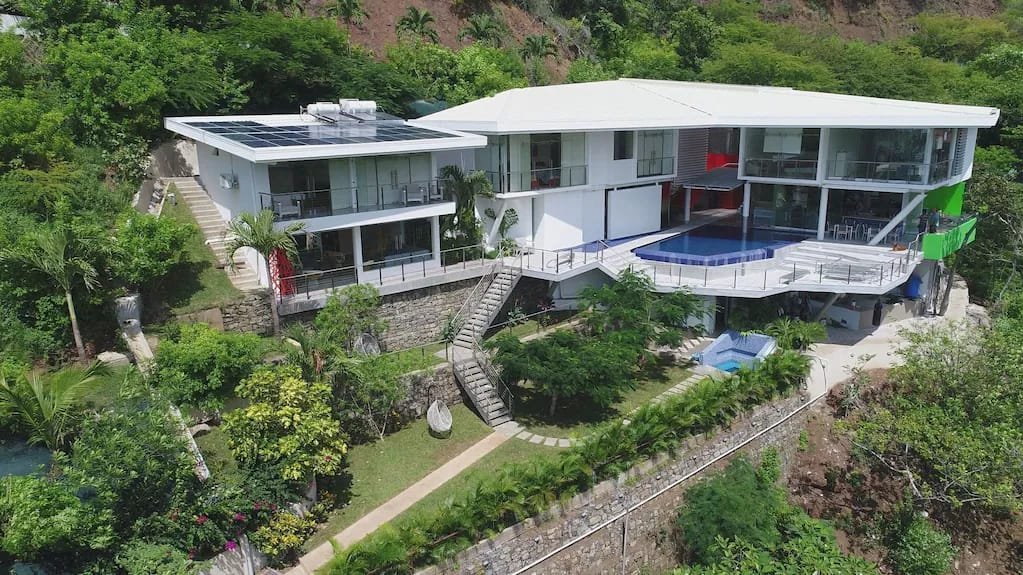 Villa Space
