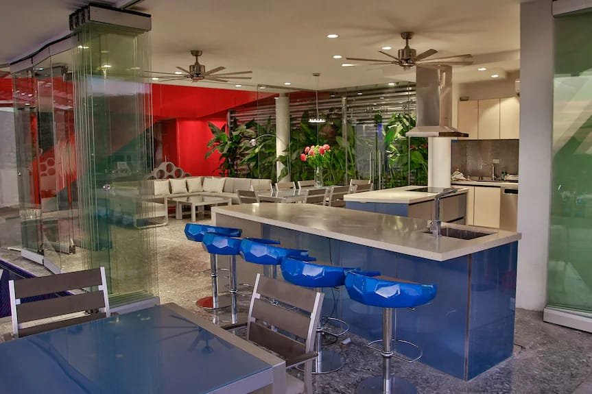 Villa Space