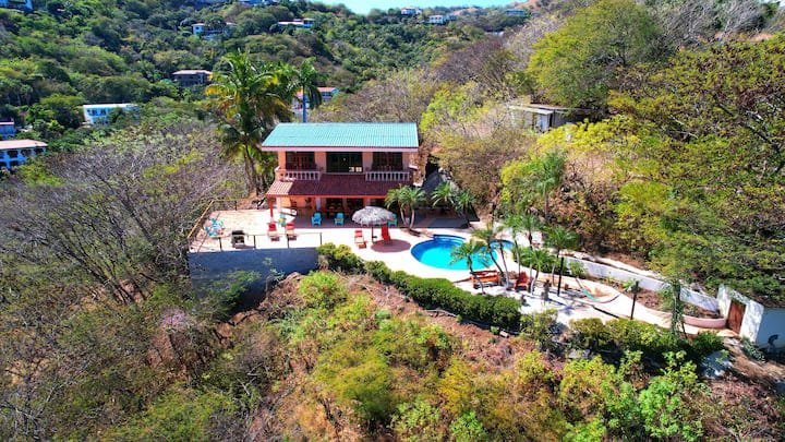 Villa Space