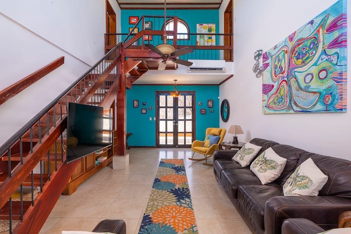 Villa Space