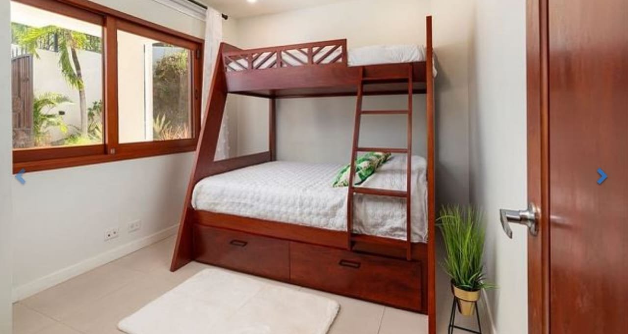 Villa Space