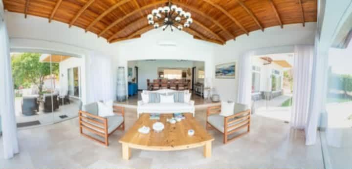 Villa Space