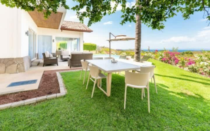 Villa Space