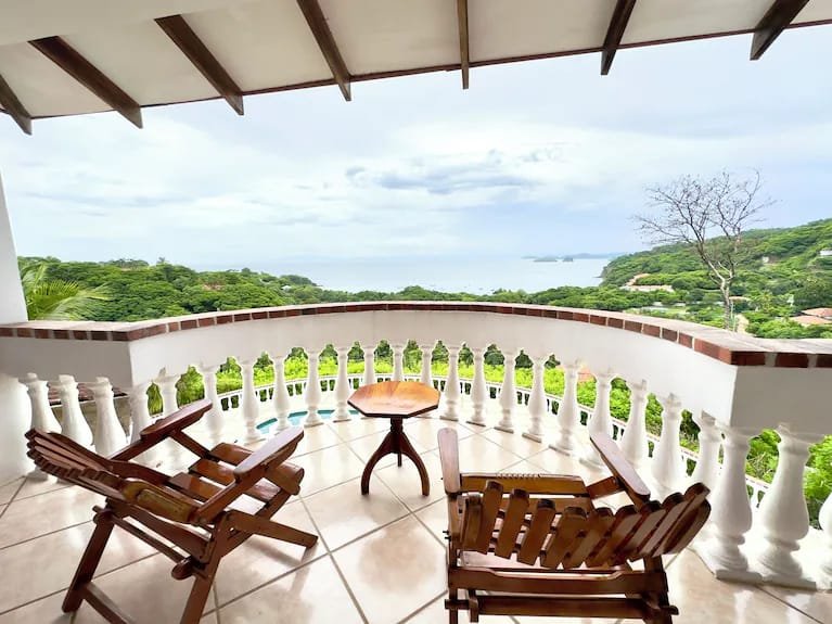 Villa Space