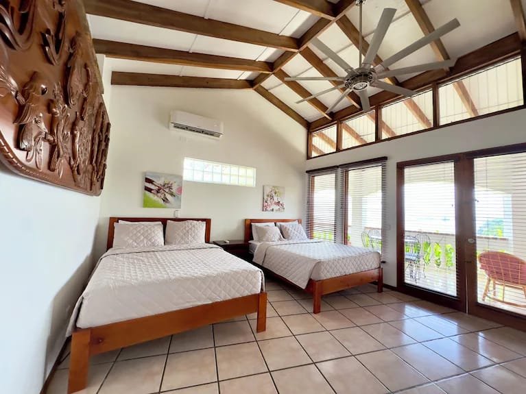 Villa Space