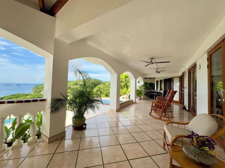 Villa Space