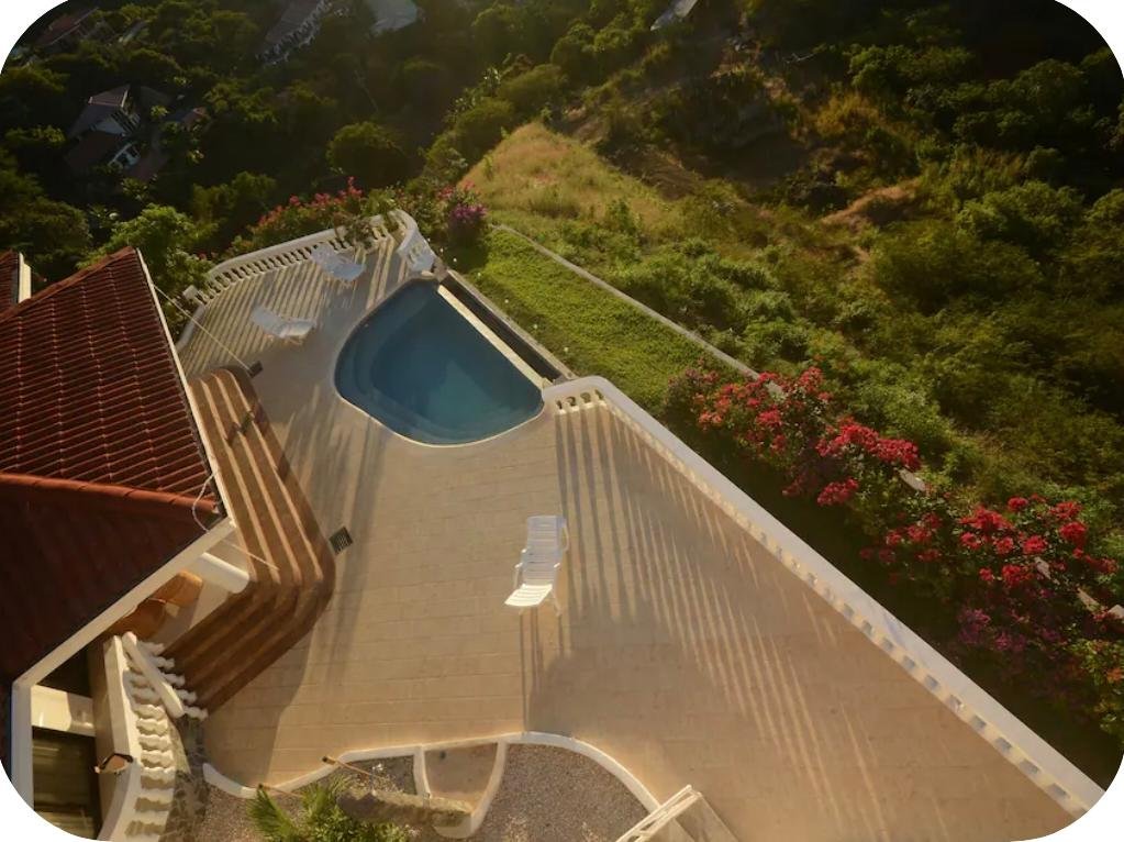 Villa Space