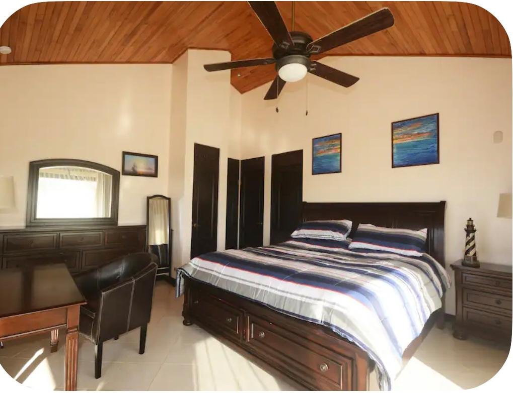 Villa Space