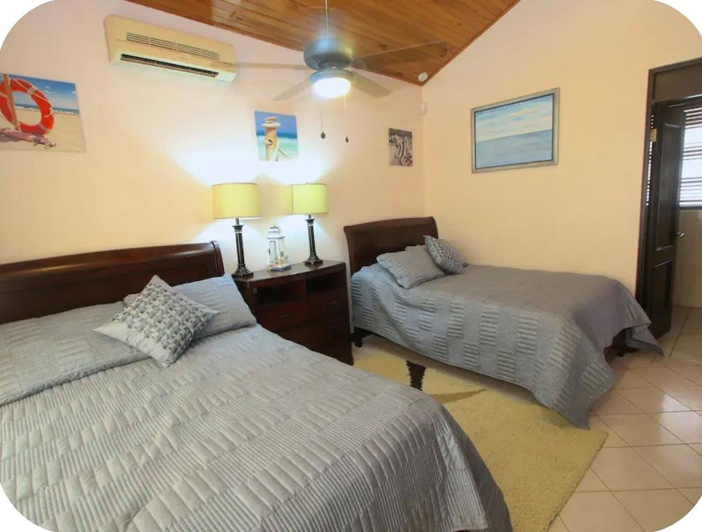 Villa Space